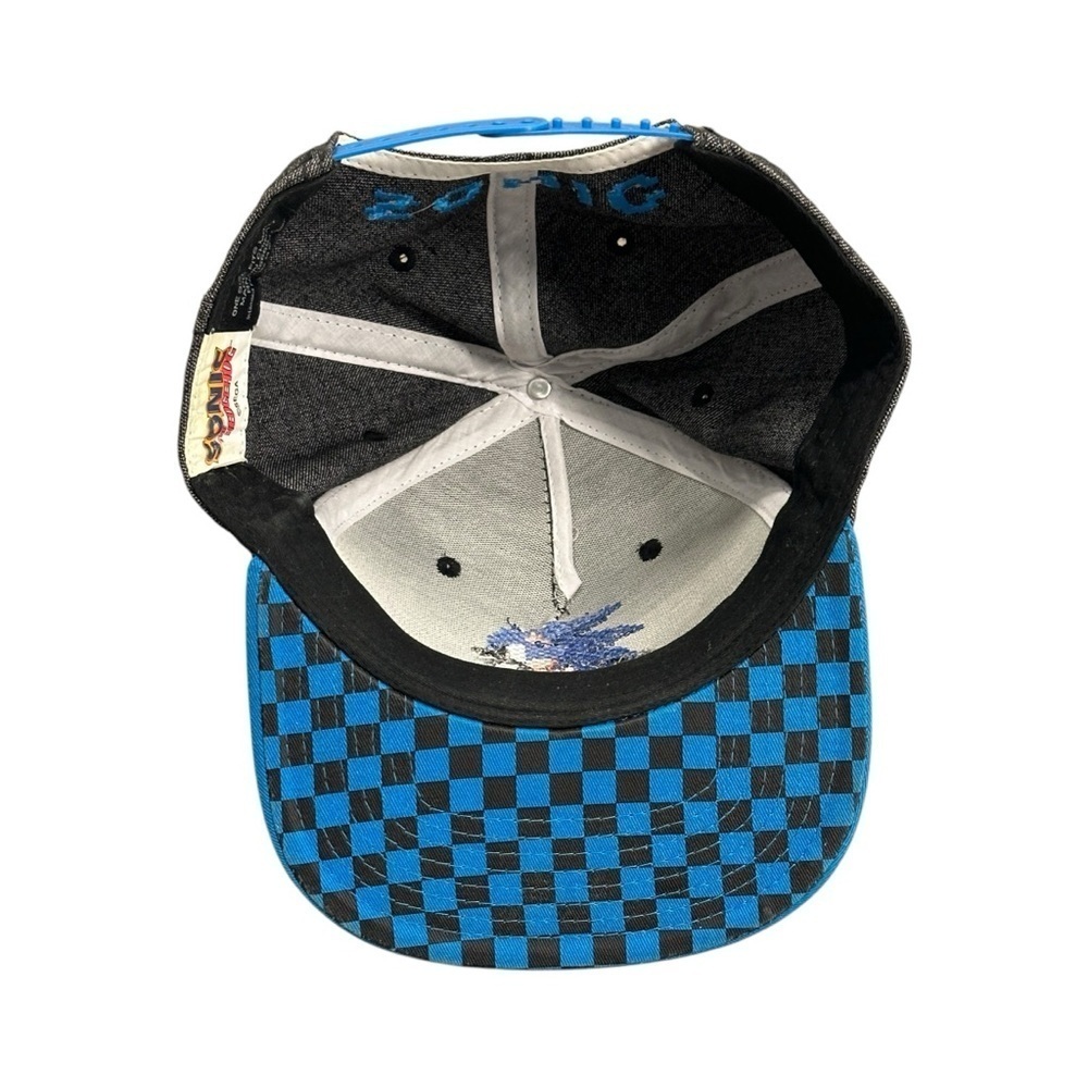 SEGA Sonic the Hedgehog Embroidered Pixelated Snapback Baseball Cap Grey/Blue - Picture 4 of 5